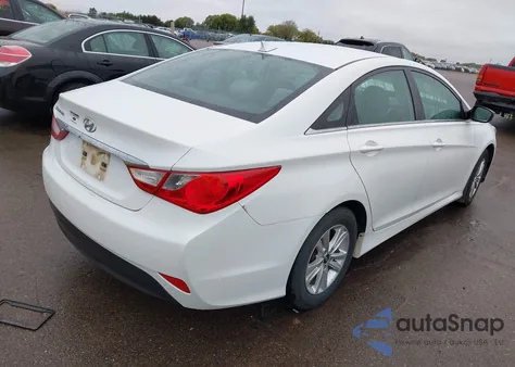 2014 Hyundai Sonata Gls z USA, uszkodzony, nr VIN 5NPEB4AC1EH889613